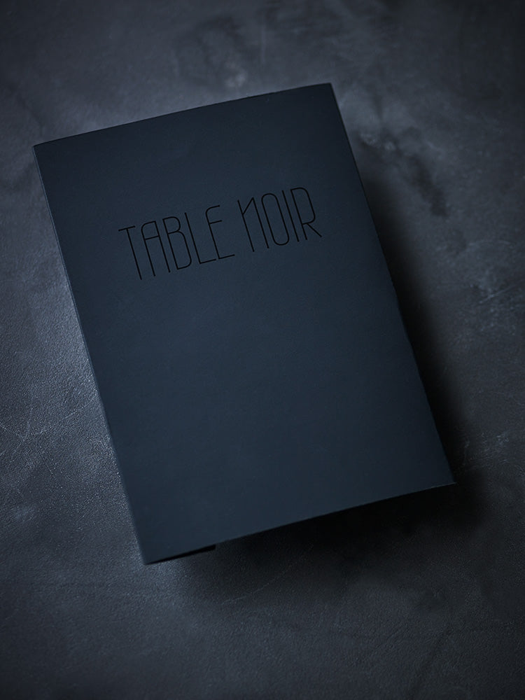 Table Noir - aterimet 108 - Brilliant