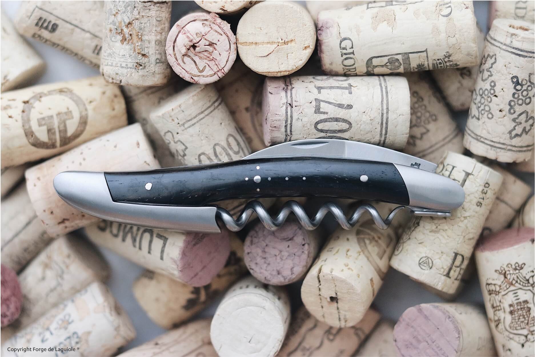 Forge De Laguiole Sommelier Ebony Satin -viimeistely