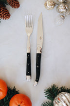 Forge De Laguiole -veitset, joissa on tumman sarven kahvat